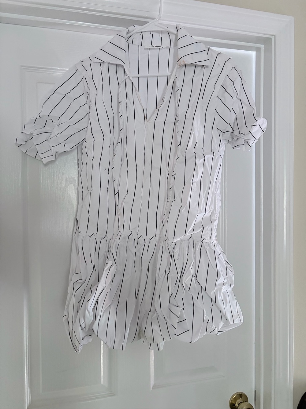 Women's White Vertical-Stripe V-Neck Short Sleeve Tunic